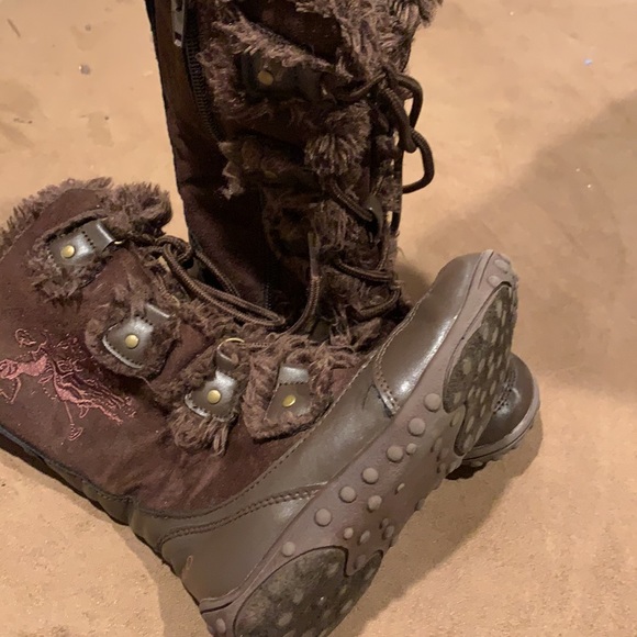 Girl boots. U.S Polo Assn . Very warm and comfy. - Picture 2 of 4